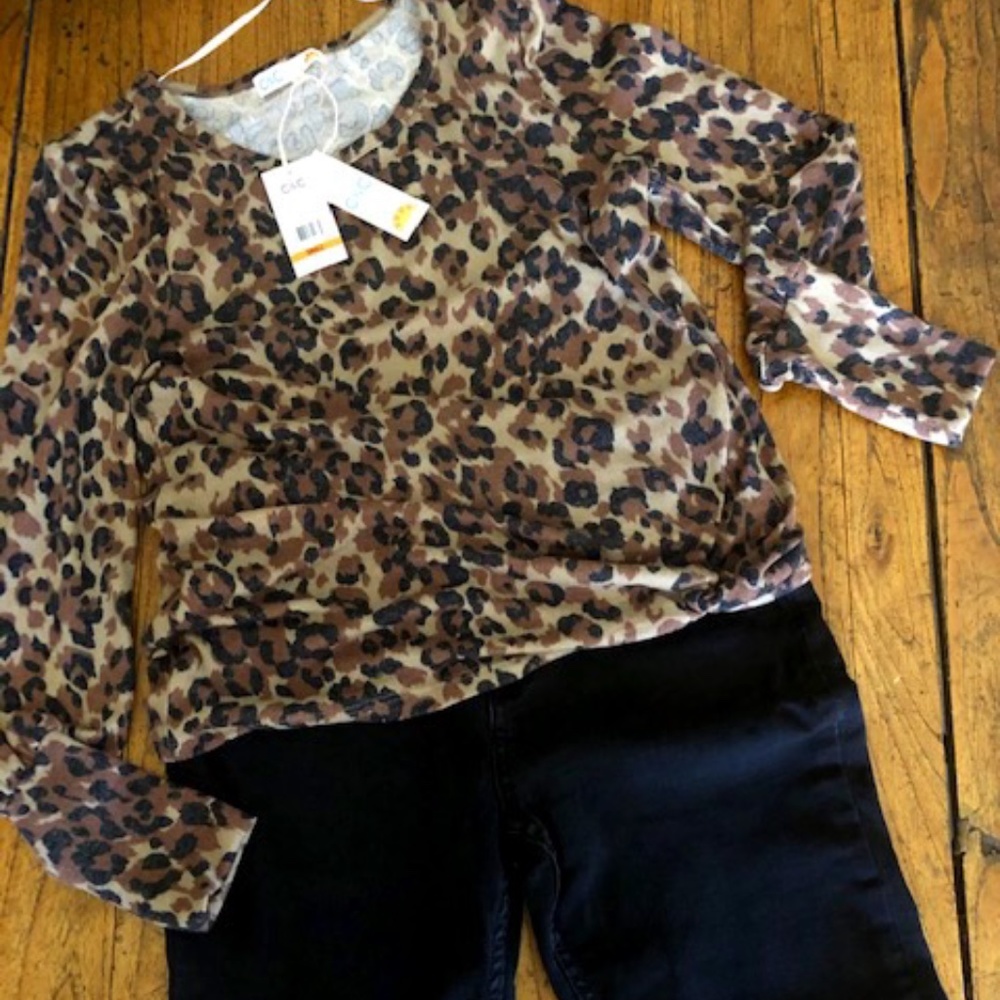 Women's C & C California Leopard Print Top S
